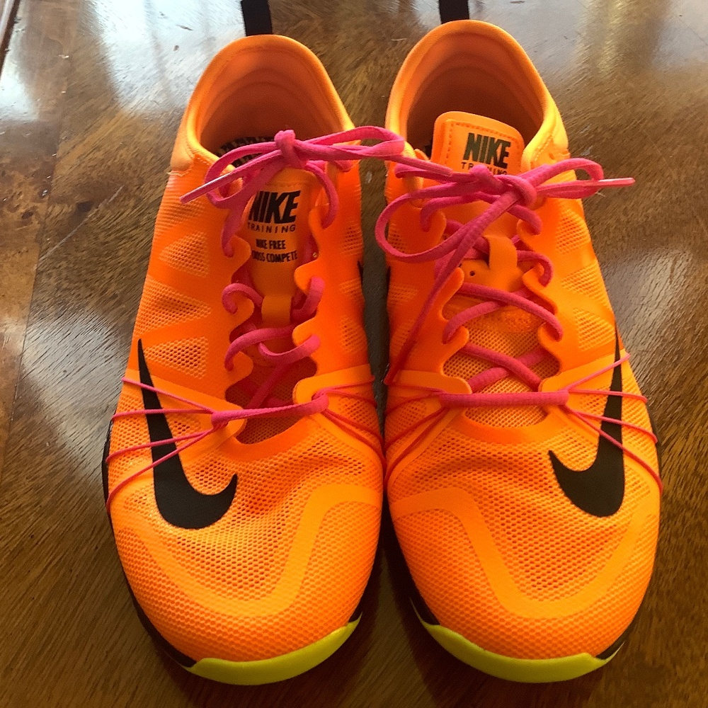 Nike Free Boys Training Shoes Size 7 Orange/ Black NWT